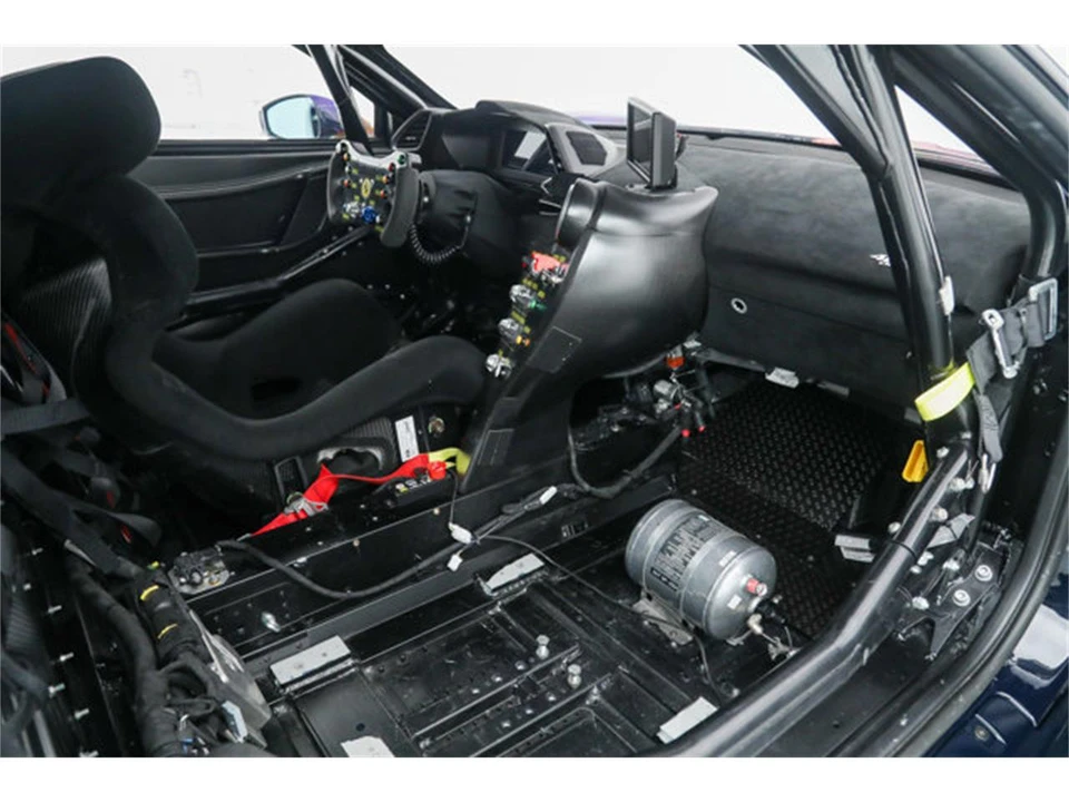 2022 Ferrari 488 - Image 21 of 31