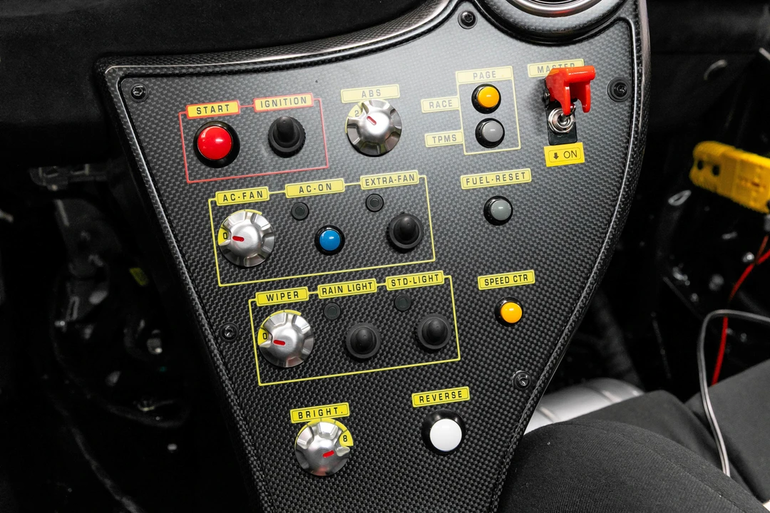 2022 Ferrari 488 - Image 16 of 31