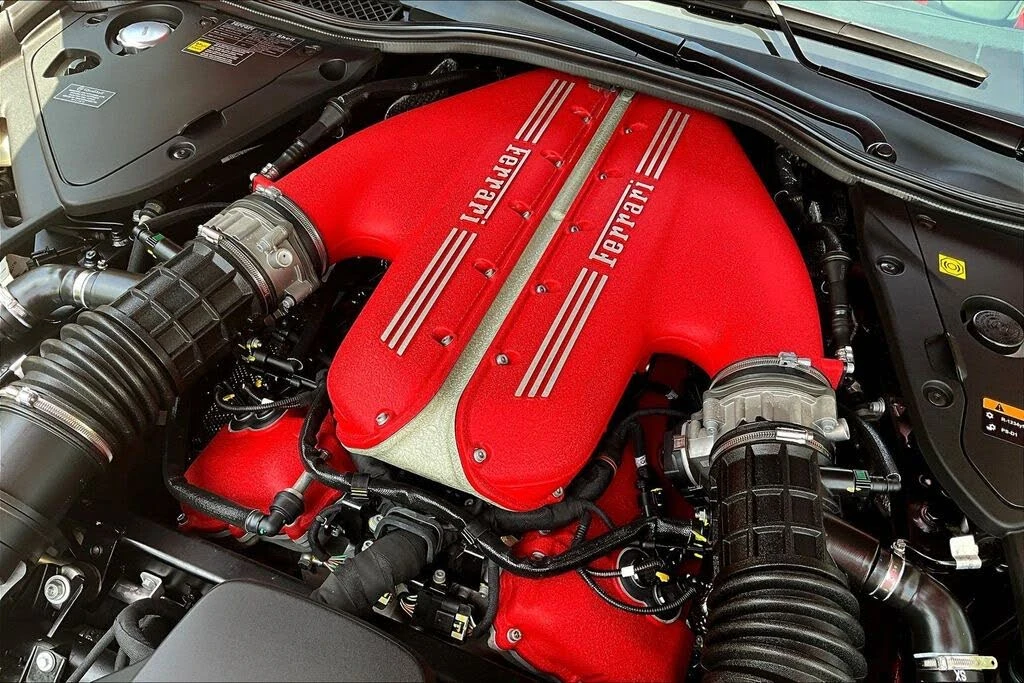 2022 Ferrari 812 Competizione - Image 25 of 30