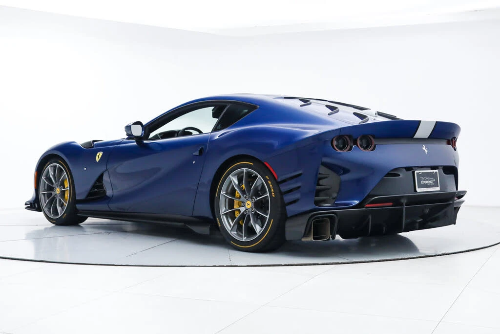 2022 Ferrari 812 Competizione - Image 7 of 31