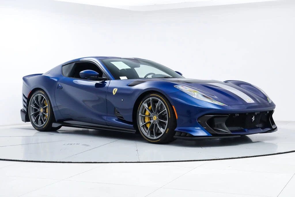 2022 Ferrari 812 Competizione - Image 10 of 31