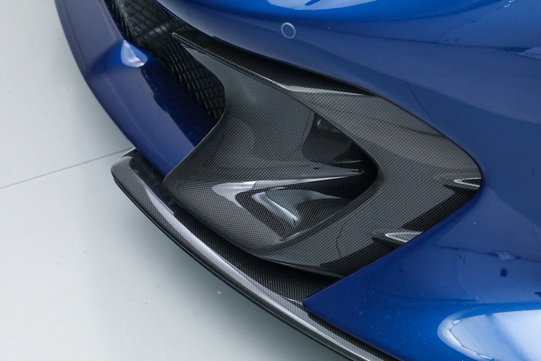 2022 Ferrari 812 Competizione - Image 17 of 31