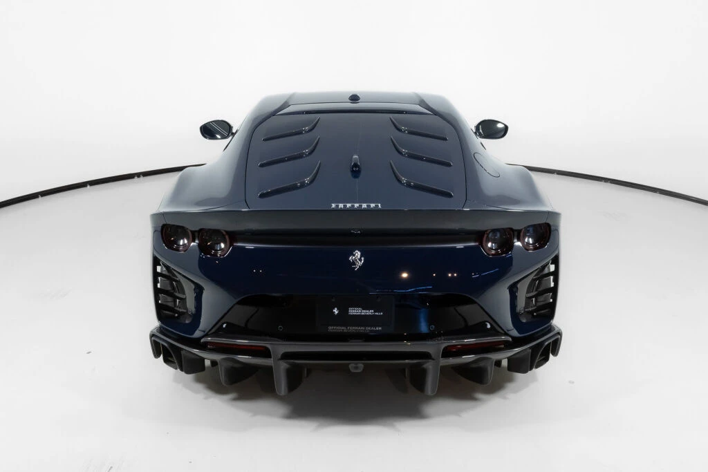 2022 Ferrari 812 Competizione - Image 8 of 31