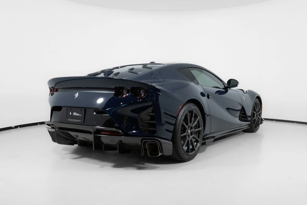 2022 Ferrari 812 Competizione - Image 9 of 31