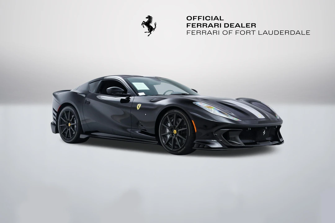 2022 Ferrari 812 Competizione - Image 10 of 31
