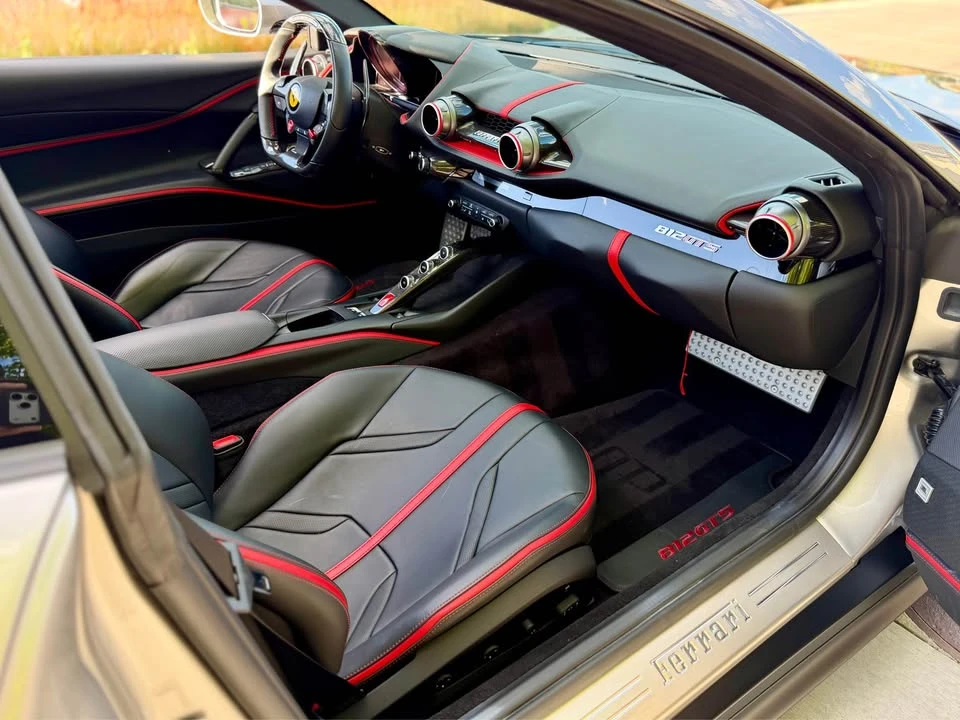 2022 Ferrari 812 GTS - Image 12 of 18