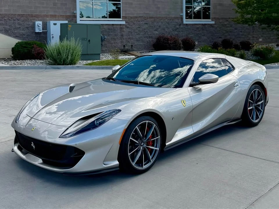 2022 Ferrari 812 GTS - Image 7 of 18