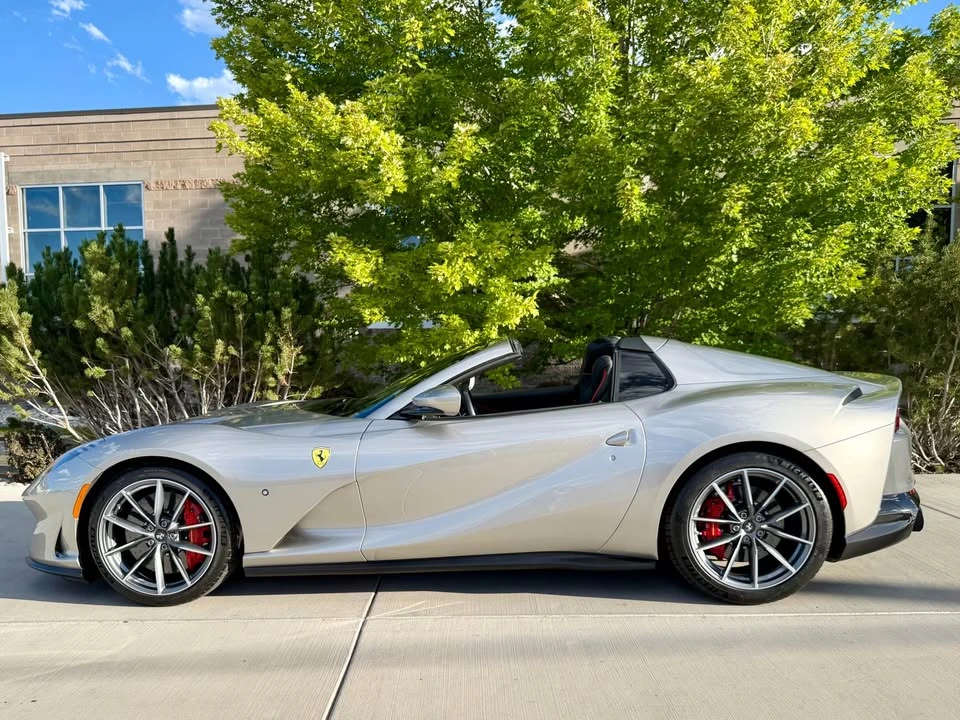 2022 Ferrari 812 GTS - Image 2 of 18