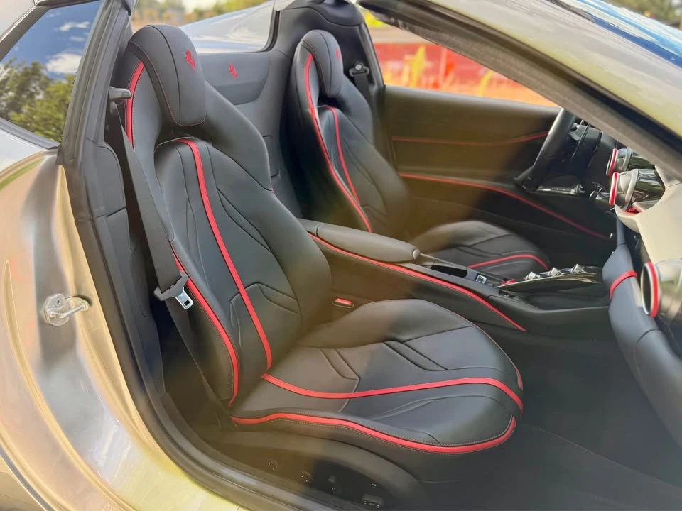 2022 Ferrari 812 GTS - Image 11 of 18