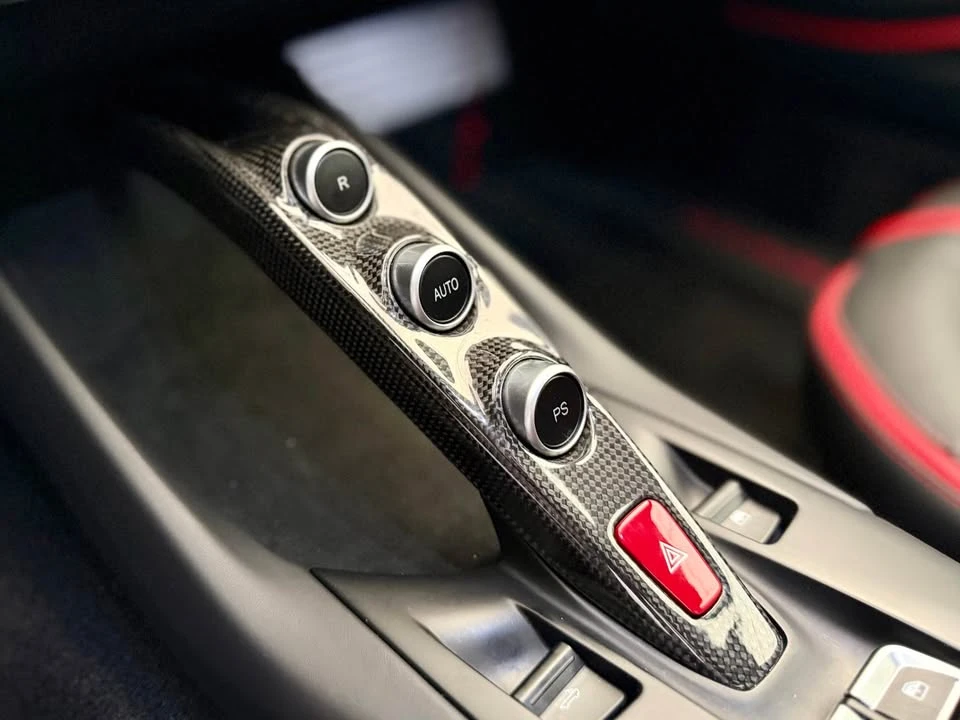 2022 Ferrari 812 GTS - Image 14 of 18