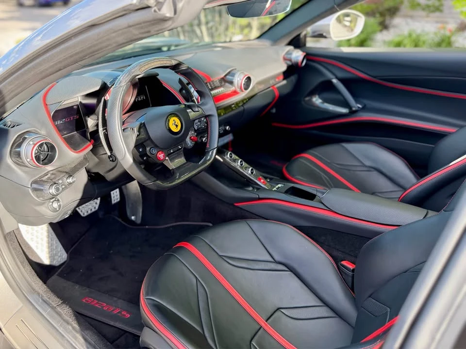 2022 Ferrari 812 GTS - Image 9 of 18