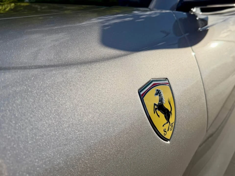 2022 Ferrari 812 GTS - Image 16 of 18