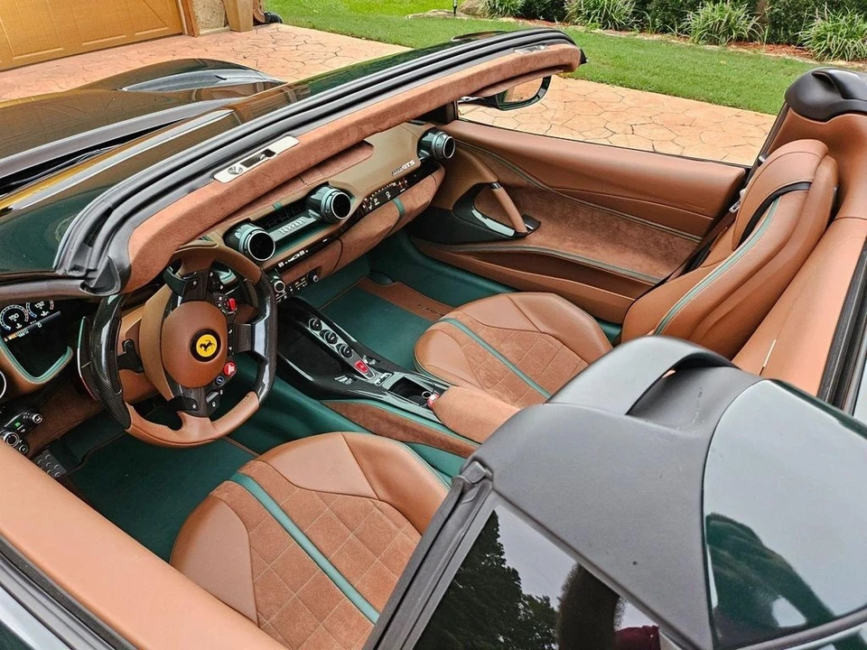 2022 Ferrari 812 GTS - Image 7 of 8