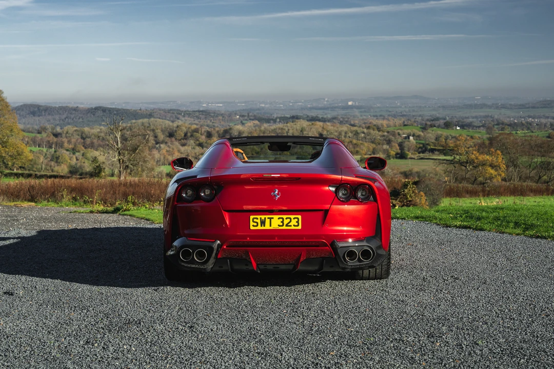 2022 Ferrari 812 GTS - Image 17 of 31