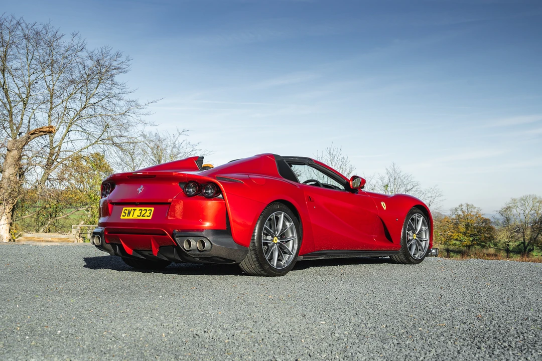 2022 Ferrari 812 GTS - Image 19 of 31
