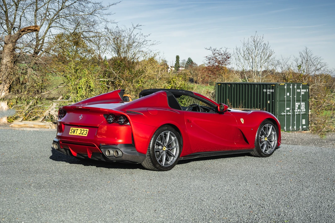 2022 Ferrari 812 GTS - Image 7 of 31