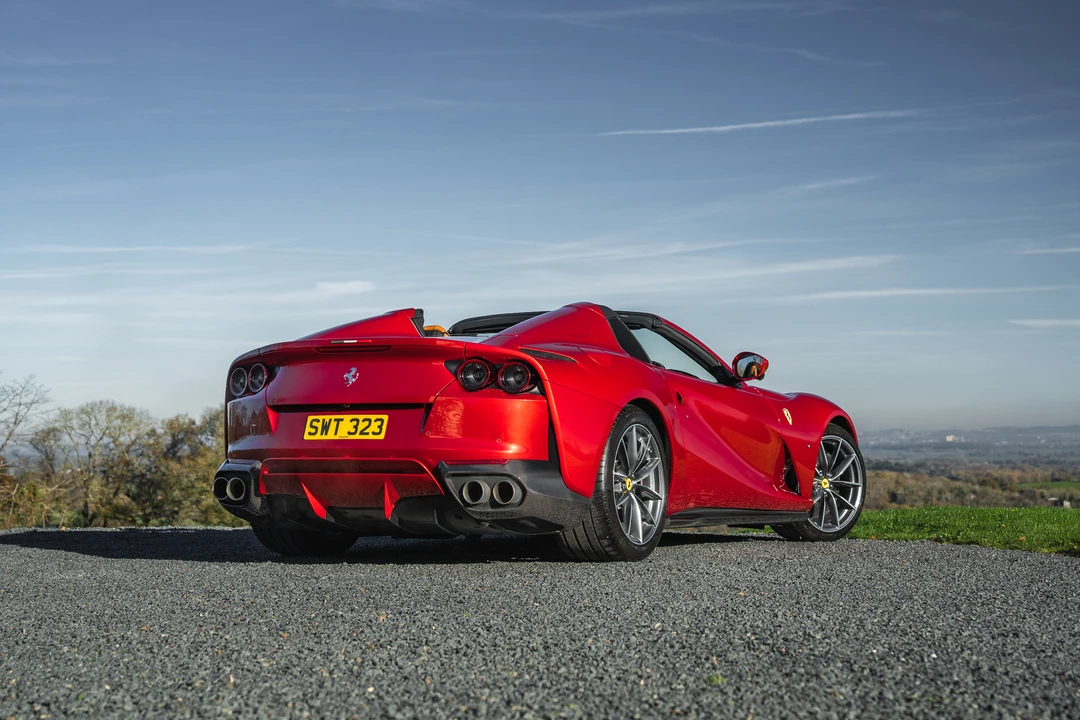 2022 Ferrari 812 GTS - Image 28 of 31