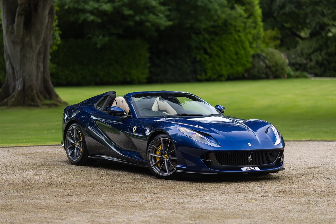 2022 Ferrari 812 GTS - Image 9 of 31