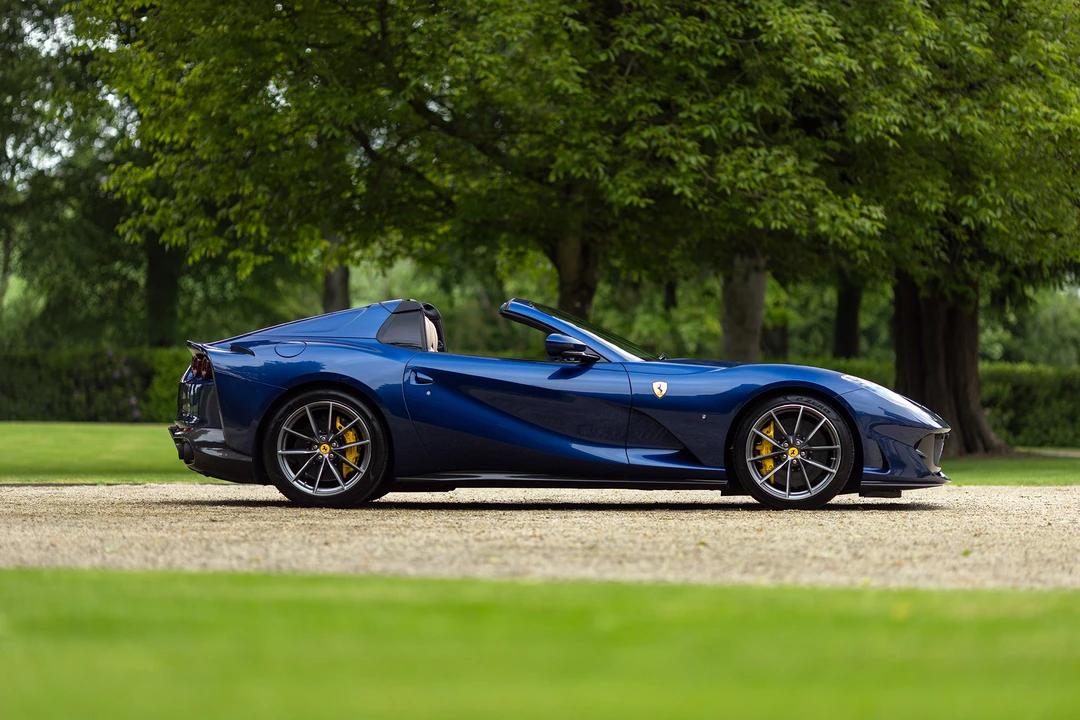 2022 Ferrari 812 GTS - Image 8 of 31