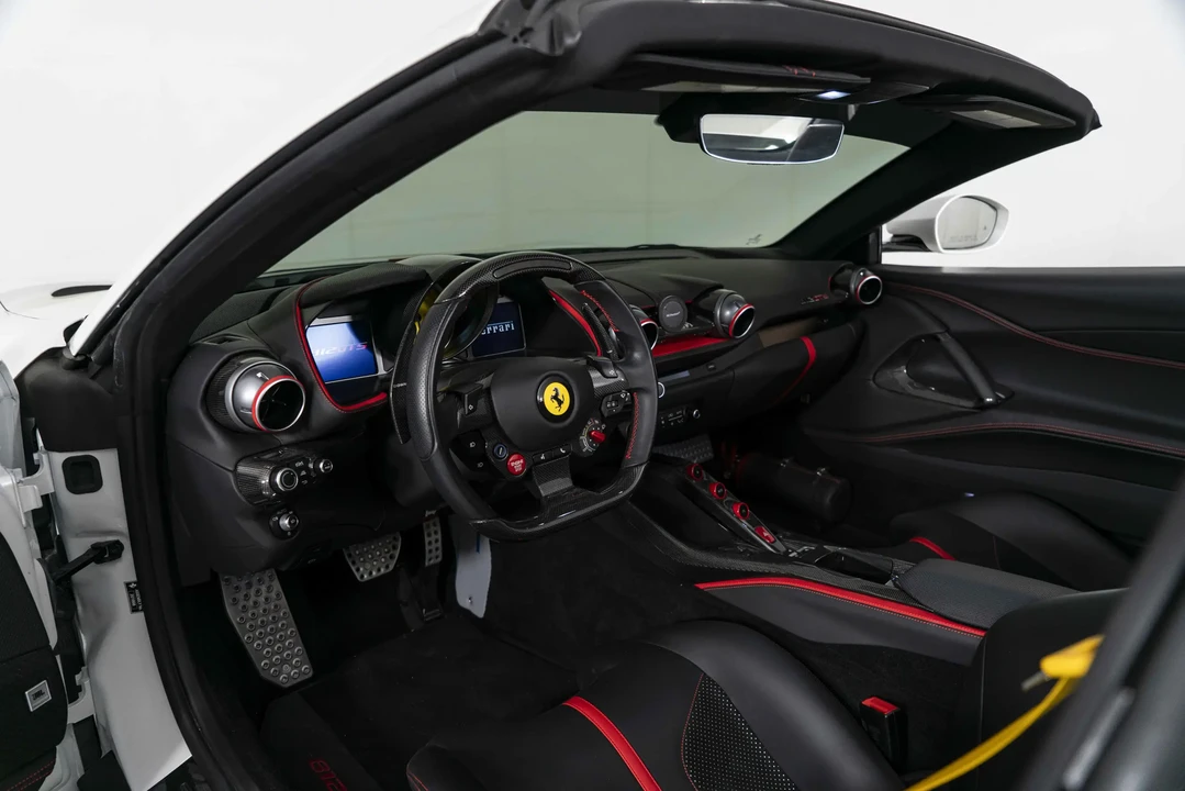 2022 Ferrari 812 GTS - Image 16 of 31