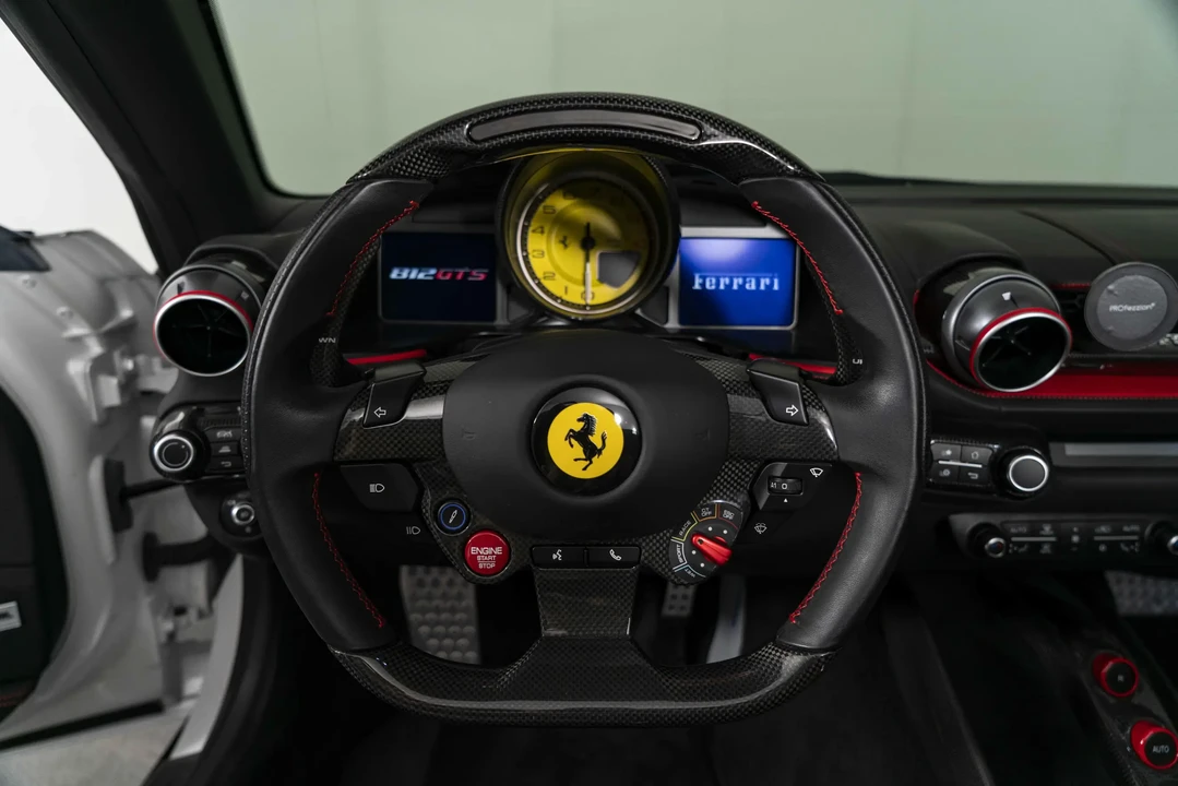 2022 Ferrari 812 GTS - Image 18 of 31