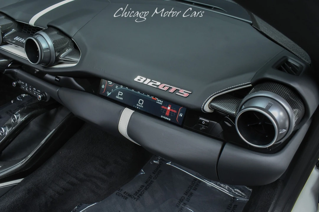 2022 Ferrari 812 GTS - Image 20 of 31