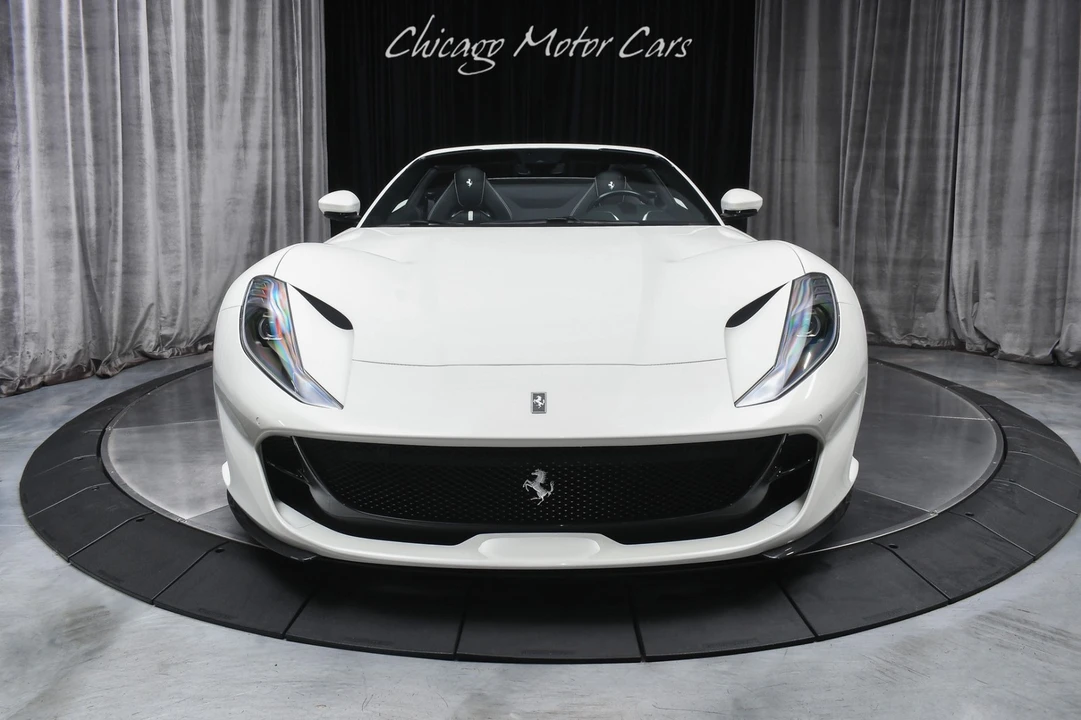 2022 Ferrari 812 GTS - Image 7 of 31