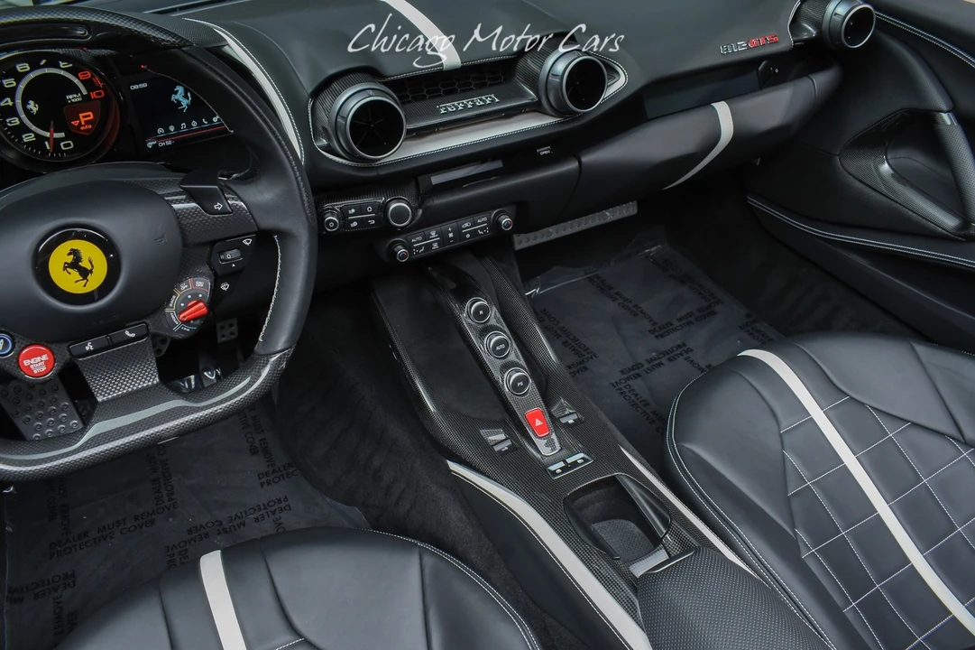 2022 Ferrari 812 GTS - Image 12 of 31