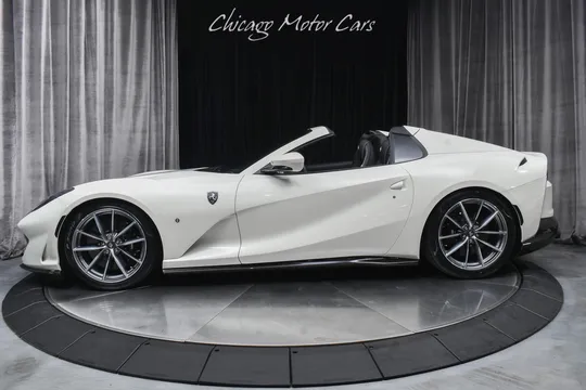 2022 Ferrari 812 GTS Convertible