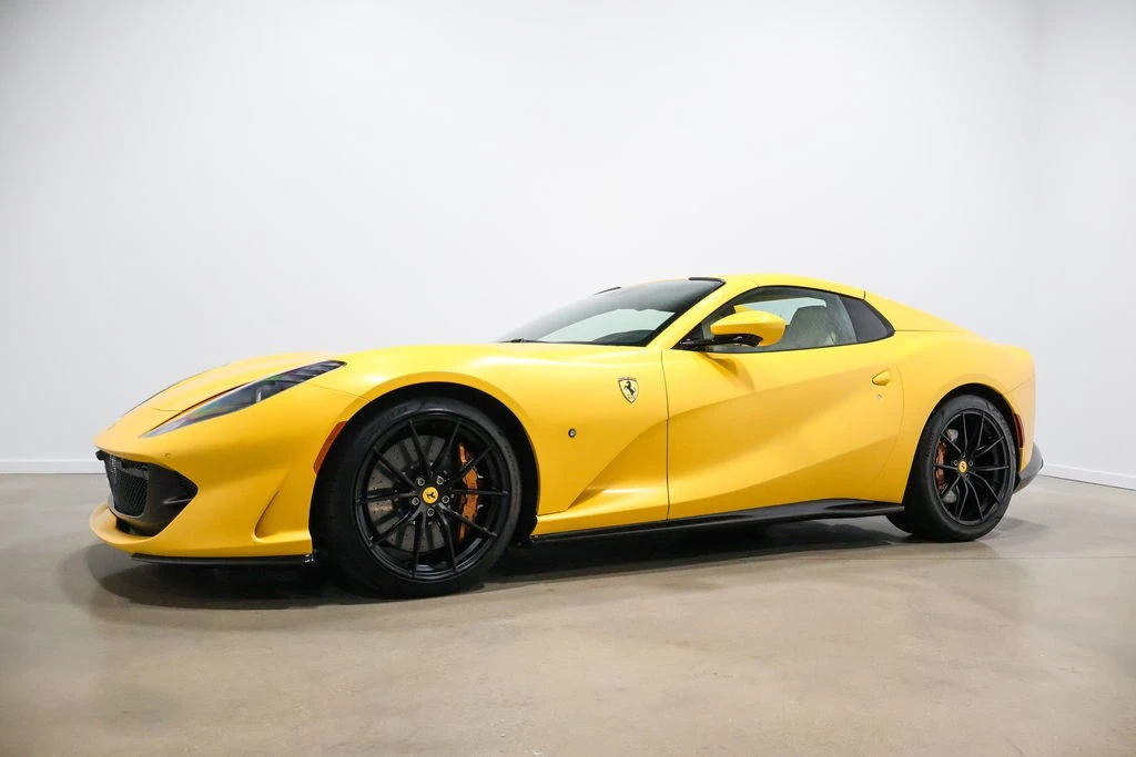 2022 Ferrari 812 GTS - Image 12 of 24