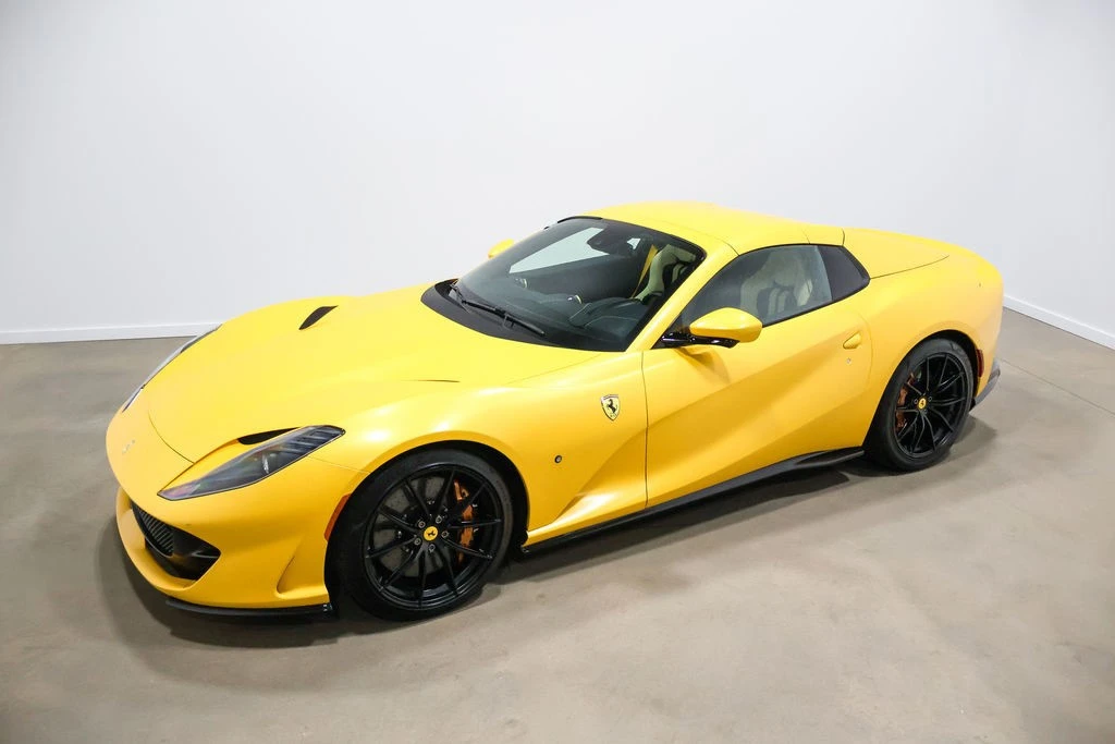 2022 Ferrari 812 GTS - Image 14 of 24