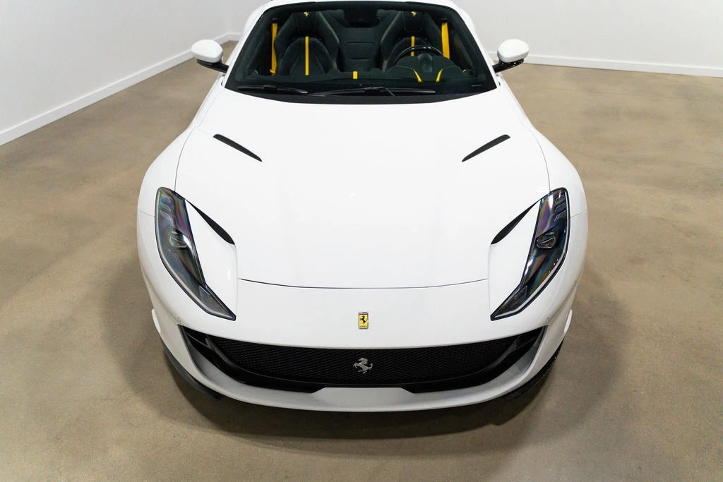 2022 Ferrari 812 GTS - Image 12 of 24