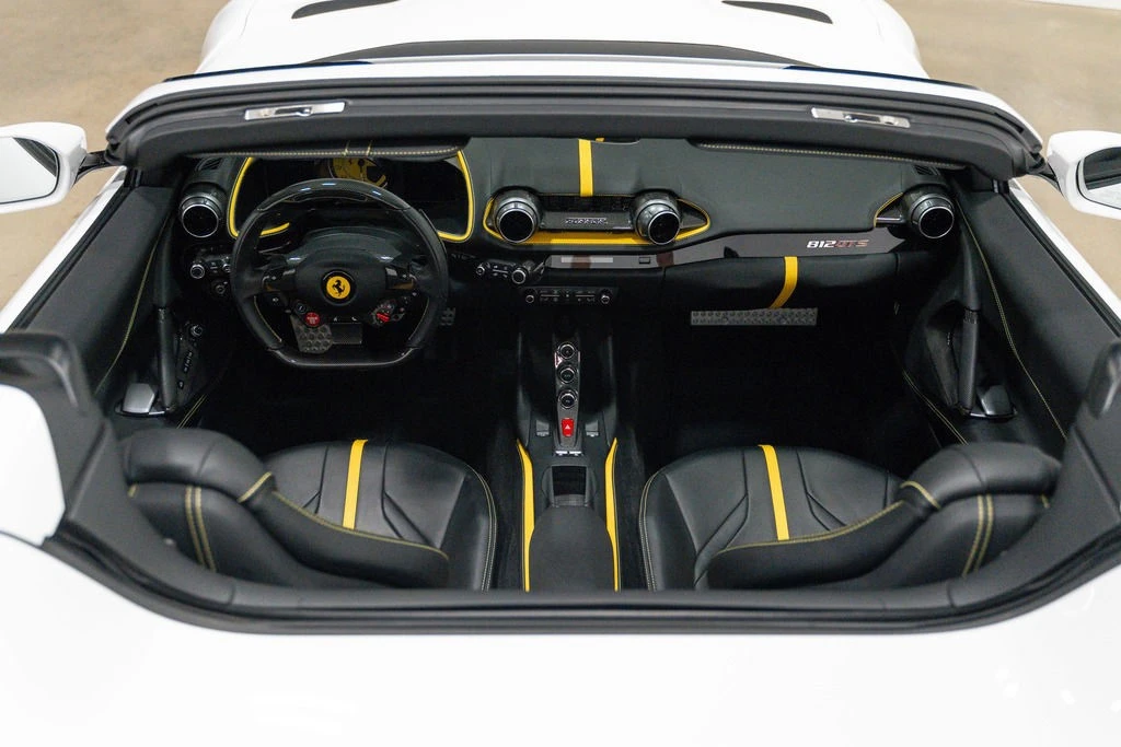 2022 Ferrari 812 GTS - Image 8 of 24
