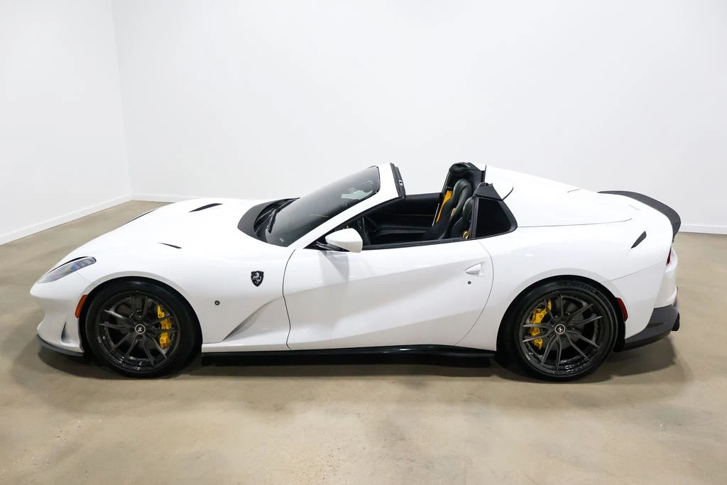 2022 Ferrari 812 GTS - Image 24 of 24