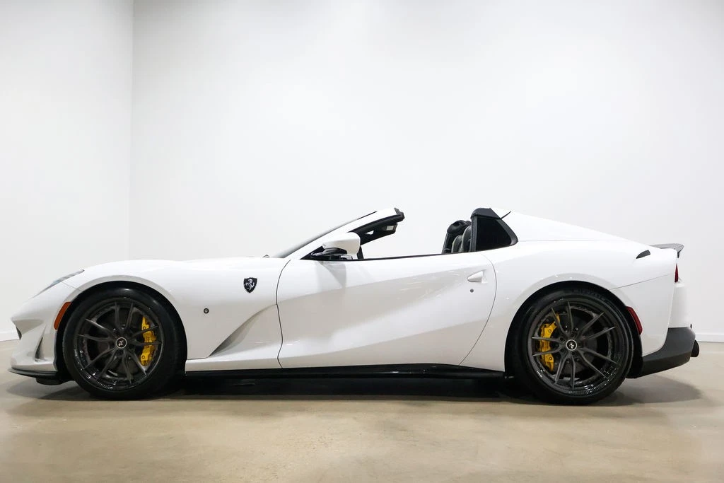 2022 Ferrari 812 GTS - Image 21 of 24