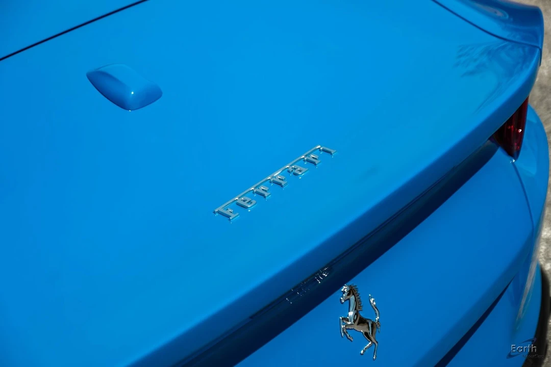 2022 Ferrari 812 GTS - Image 18 of 31