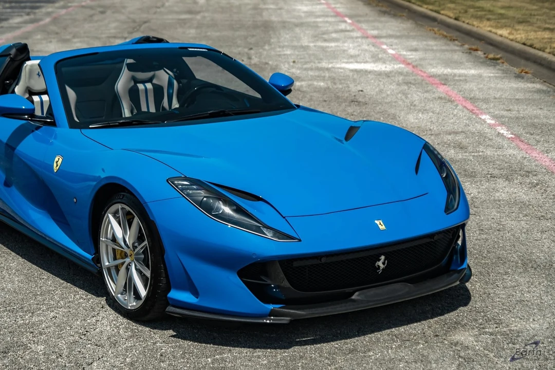 2022 Ferrari 812 GTS - Image 30 of 31