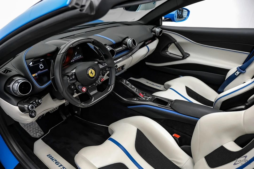 2022 Ferrari 812 GTS - Image 3 of 31
