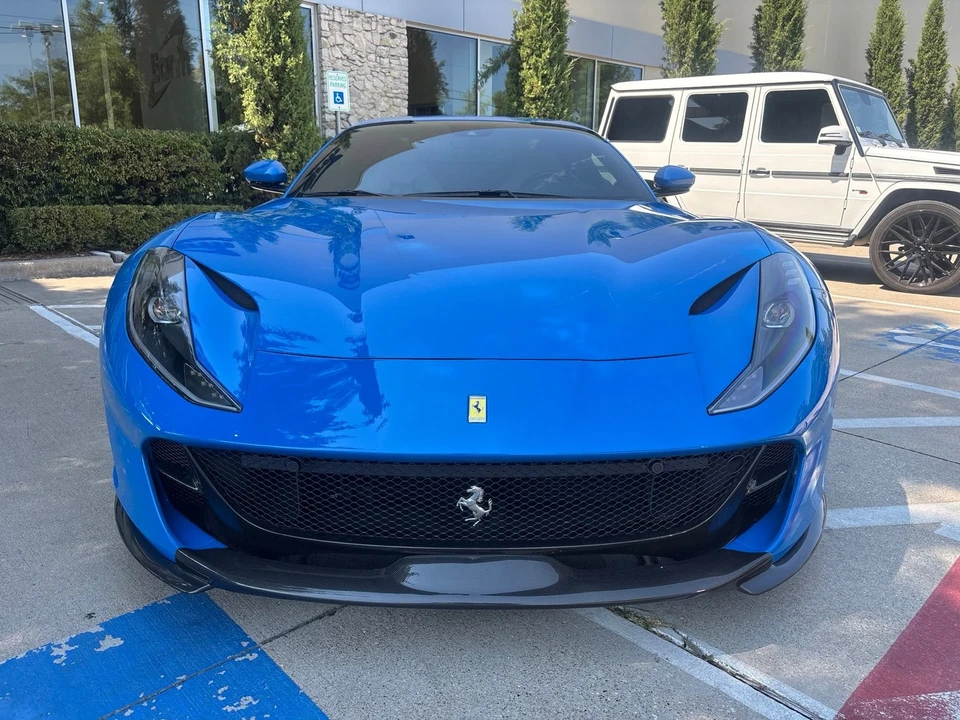 2022 Ferrari 812 GTS - Image 3 of 9