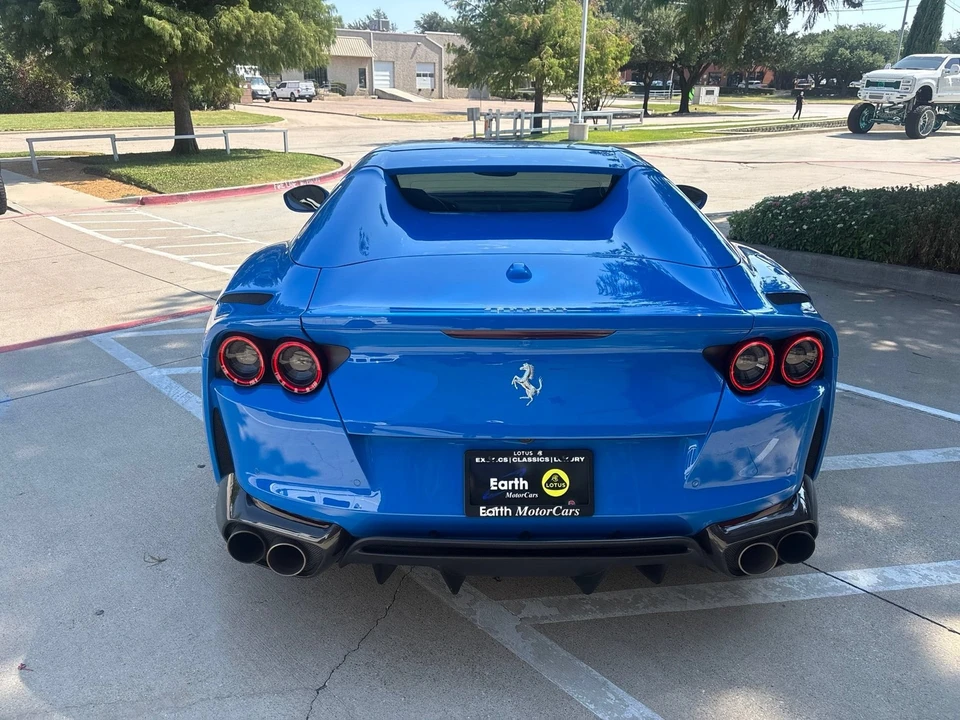 2022 Ferrari 812 GTS - Image 8 of 9