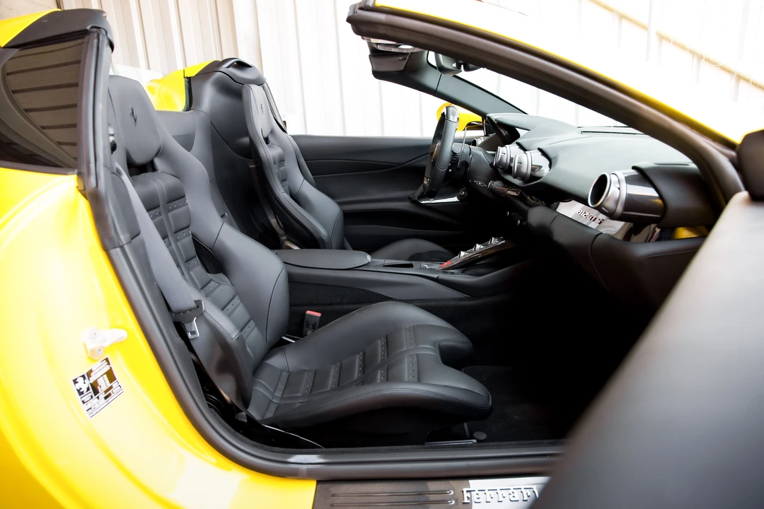 2022 Ferrari 812 GTS - Image 24 of 31