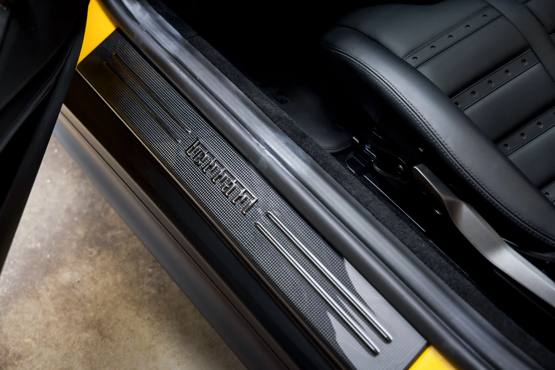 2022 Ferrari 812 GTS - Image 20 of 31