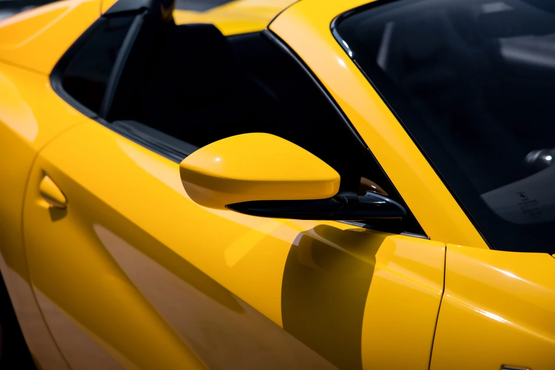 2022 Ferrari 812 GTS - Image 29 of 31