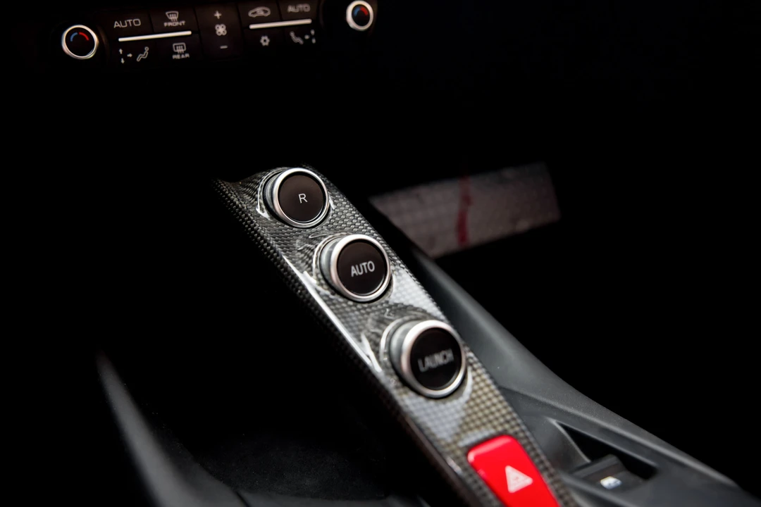 2022 Ferrari 812 GTS - Image 19 of 31