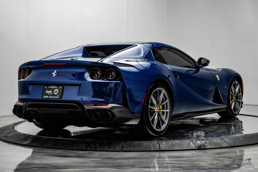 2022 Ferrari 812 GTS - Image 22 of 31