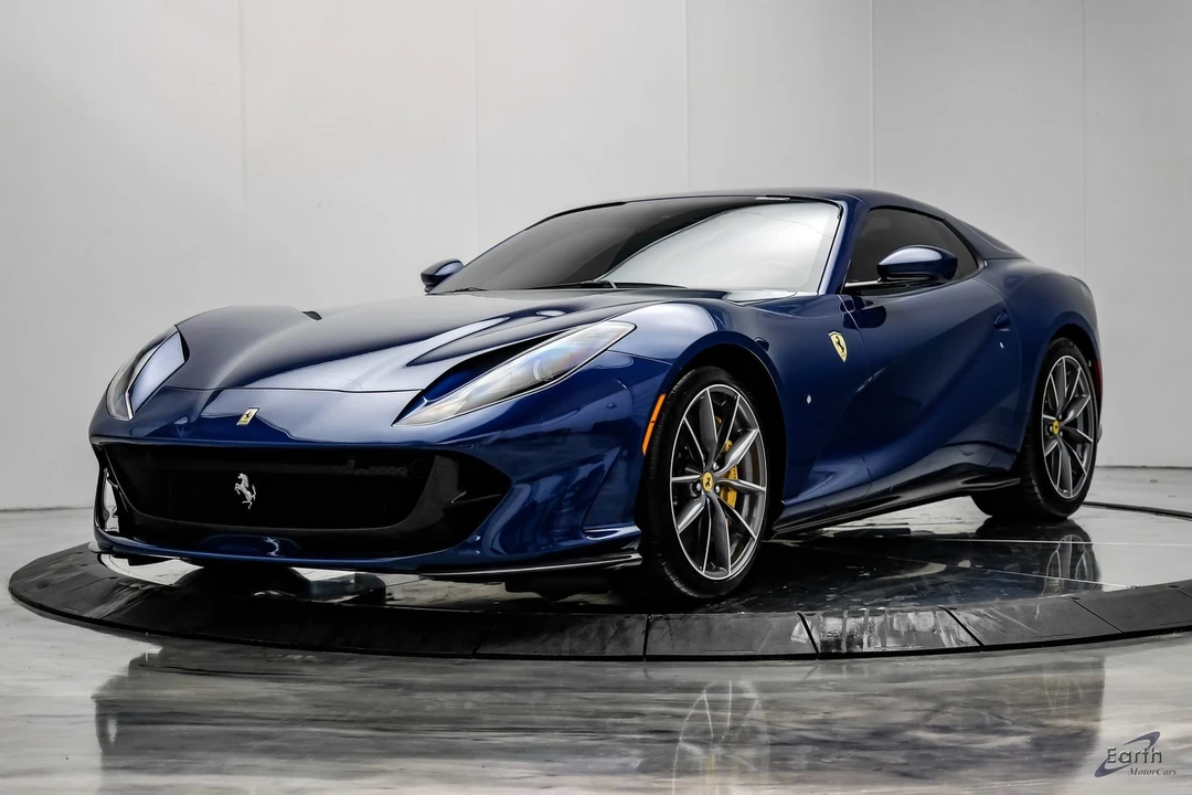 2022 Ferrari 812 GTS - Image 6 of 31