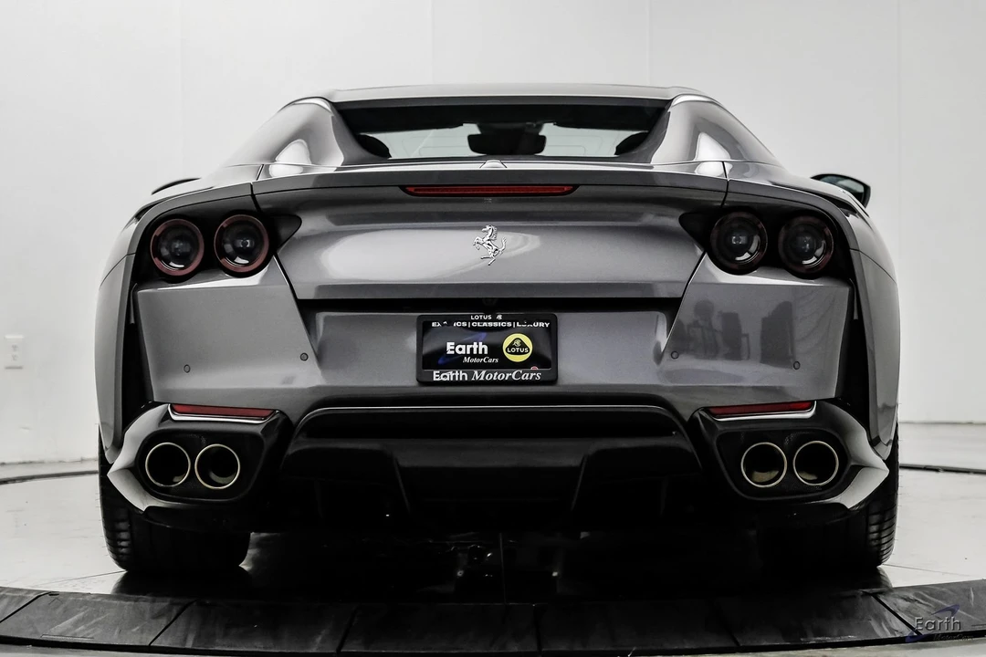 2022 Ferrari 812 GTS - Image 17 of 31