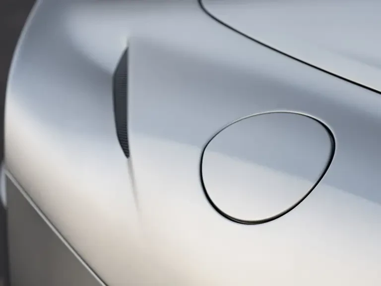2022 Ferrari 812 GTS - Image 29 of 31