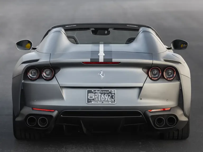 2022 Ferrari 812 GTS - Image 9 of 31