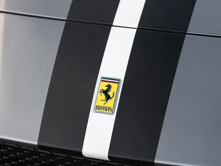 2022 Ferrari 812 GTS - Image 15 of 31